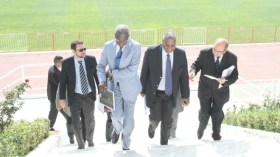 لجنة “الكاف” تتفقد بعض منشآت البليدة والعاصمة