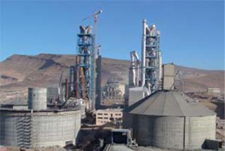 Where is the Algerian cement production? Housing and Trade ministries must investigate to find an answer