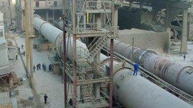 “لافارج” الفرنسية متهمة بقمع النقابيين وممارسة التبشير