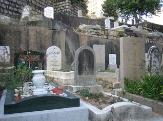 The burial of a Christian in an Islamic cemetery sparks controversy among population