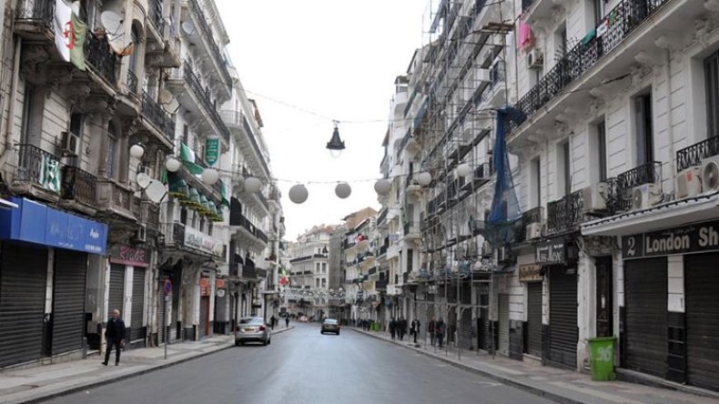 مدن وشوارع بالجزائر تتحوّل إلى مدن أشباح