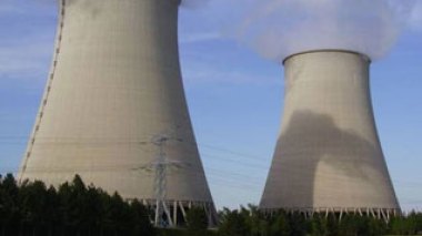 Nucléaire: l'algérie se dotera de centrales , selon Khellil