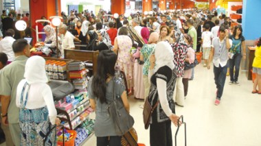 Overcrowded Markets before the Start of Ramadan