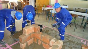 دبلوم التعليم المهني المعتمد ليس بكالوريا مهنية