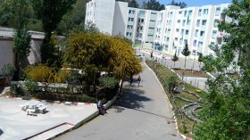 وفاة غامضة لطالبة بالإقامة الجامعية دالي ابراهيم