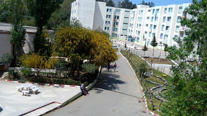 وفاة غامضة لطالبة بالإقامة الجامعية دالي ابراهيم