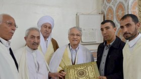 وزير الداخلية يدافع عن المشايخ والزوايا