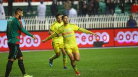 “الكناري” يُغرّد والمولودية تنفجر!