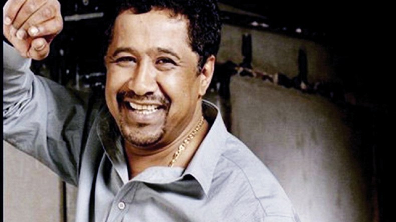 الشاب خالد يطلق ألبومه الجديد وينتقد الهجرة غير الشرعية