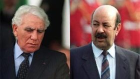 – الشاذلي بن جديد والعربي بلخير ولكحل عياط اجتمعوا عام 1983 خصيصا لدراسة موضوع الزوايا