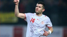 طرد اللاعب التونسي عادل الشاذلي من “الكان” الإفريقي