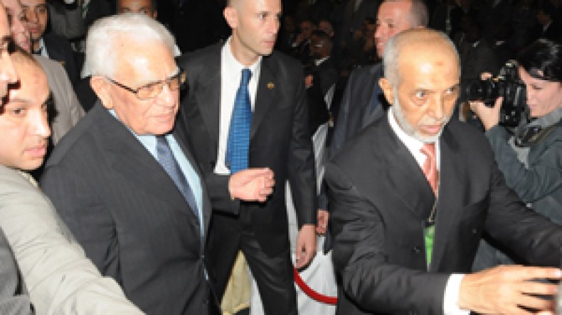 بلخادم‭ ‬يعزل‭ ‬بوحارة‭ ‬ويغلق‭ ‬اللعب‭ ‬على‭ ‬منافسيه‭ ‬