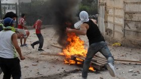 سكارى ومنحرفون يهاجمون طالبات بالخناجر وزجاجات الخمر في باتنة