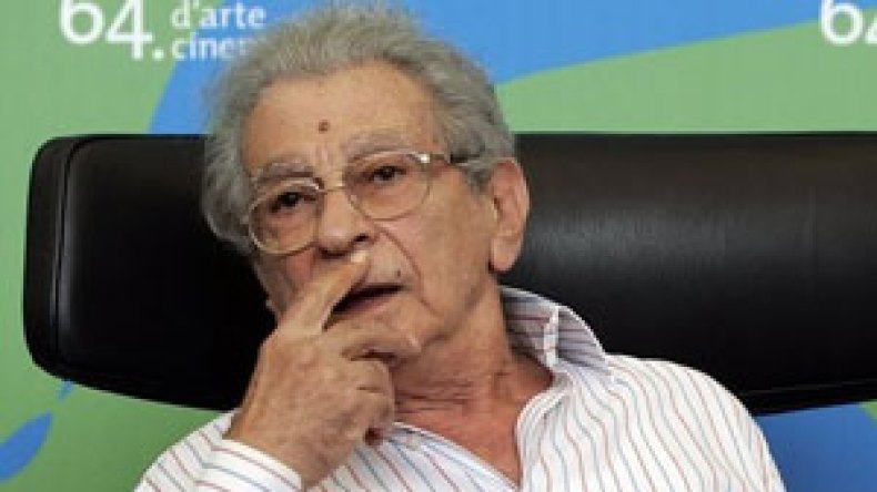 الموت يضع حدا لغيبوبة “يوسف شاهين” منذ شهر جوان المنصرم