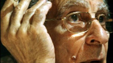 Egyptian film legend Chahine dies