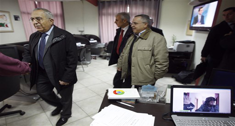 L'armée israélienne ferme deux stations de TV à Ramallah