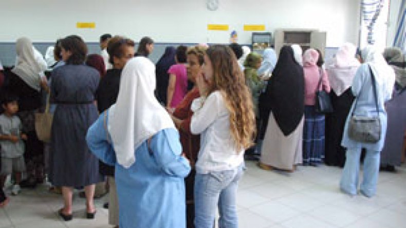 أزمة سيولة مالية بعدد من مراكز البريد بالعاصمة