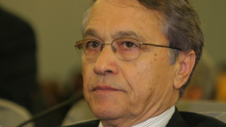 لجنة أنصار العميد تطالب بتدخل الوزير شكيب خليل