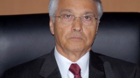 يوسف يوسفي يفتح النقاش حول “ملفات” شكيب خليل