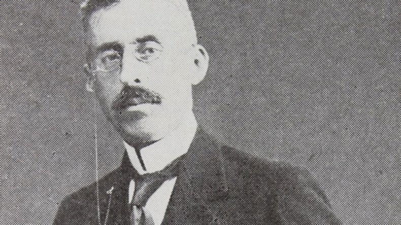 “أوصيكم بفلسطين”