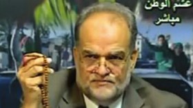 يوسف شاكير حمل رسالة من عائشة القذافي وقال إن الجن ساعده على الهروب