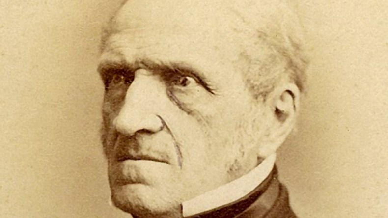 اعترافات الأستاذ ميشيل شال!