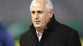 مدرب أرمينيا في جولة إلى روسيا لمعاينة لاعبيه