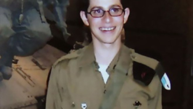 ألف أسير فلسطيني مقابل الجندي الإسرائيلي شاليط