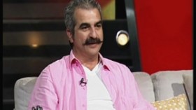 زاهر لا يعرف إلا لغة البزنس والمصالح ويجب أن يحاكم