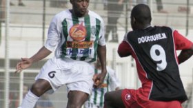 شاميني يقاطع التدريبات ويطالب بمستحقاته