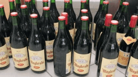 حملة إمضاءات شعبية لمنع فتح مخمرة بالبويرة