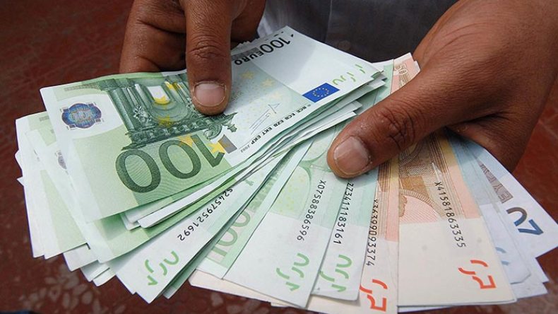 الاستيراد والتصدير تحت مراقبة مشددة لوقف نزيف “الدوفيز”