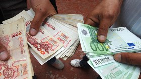 “الشكارة” في السكوار تهزم البنوك بالأورو والدولار