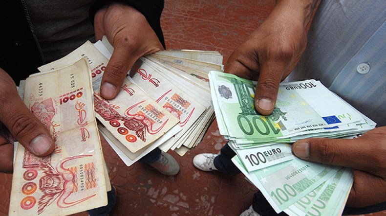 الأورو بأقل من 200 دينار في “السكوار” لأول مرة منذ 4 أشهر