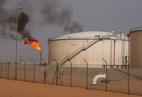 Oil companies violate Sellal’s instruction and imported products from abroad