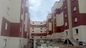 أصحاب مقاولات وشركات مناولة يستنجدون بوزير السكن