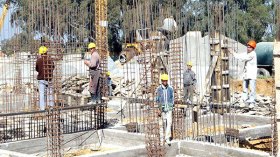 فاتورة مواد البناء تنزل بـ830 مليون دولار!