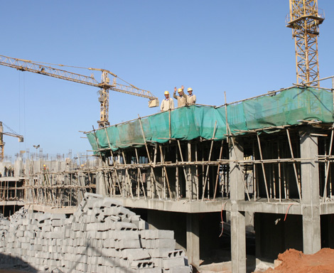Construction projects stopped by 30 percent in Ramadan