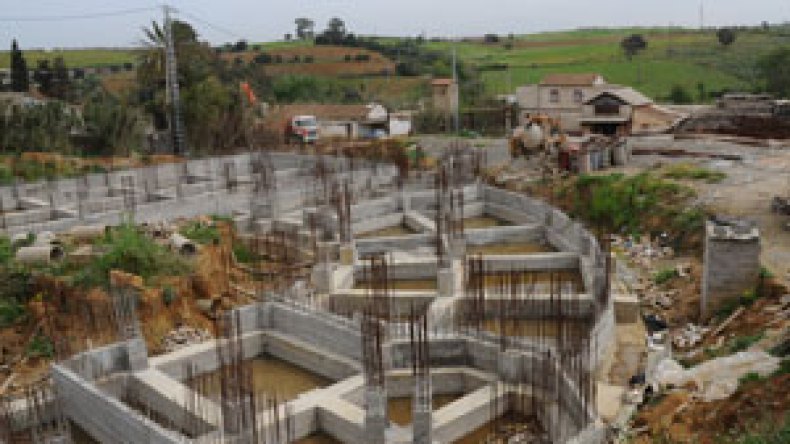 قرار بتسوية الوضعية القانونية لآلاف البنايات عبر الوطن