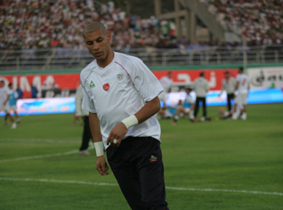 Chaouchi à Echorouk : « Je présente toutes mes excuses au peuple algérien, je promets de devenir un joueur exemplaire »