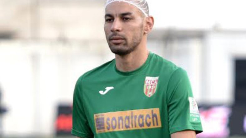 شاوشي يثير غضب الطاقم الفني والمسيّرين في المولودية