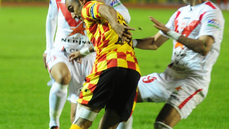 الرائد في اختبار صعب بالعلمة.. وانتفاضة المهددين واردة