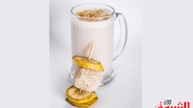 شراب جوز الهند والموز الساخن