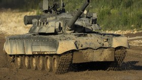 دبابات الجيش الجزائري تزداد حصانة