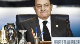 مبارك يهاجم حماس وقوى اقليمية وعربية