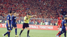 الصحف التونسية تتفق على “فضيحة” تحكيمية جزائرية