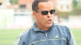 شارف يلتقي المسيرين لترسيم التحاقه بالعميد  وآيت جودي لخلافته في “الصفراء”