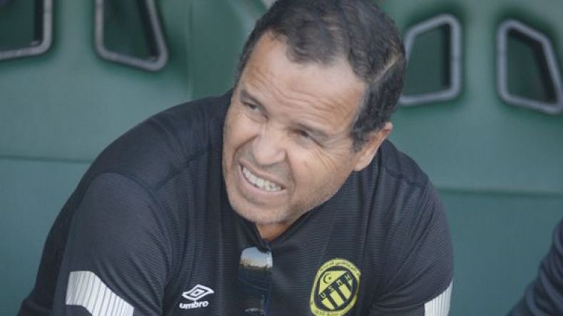 اتحاد الحراش: شارف يشكر لاعبيه رغم الخسارة أمام العميد