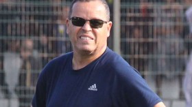 شارف مديرا للفئات الشبانية ويلتقي زطشي الأسبوع المقبل