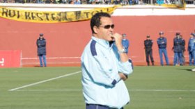 شارف‮ ‬يطلب‮ ‬من‮ ‬اللاعبين‮ ‬الحفاظ‮ ‬على‮ ‬تركيزهم